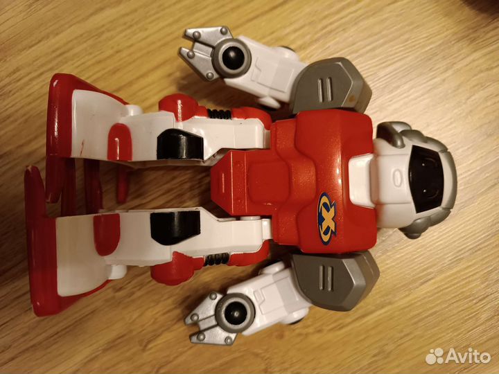 Кубики, деревянные игрушки, машинки и тд