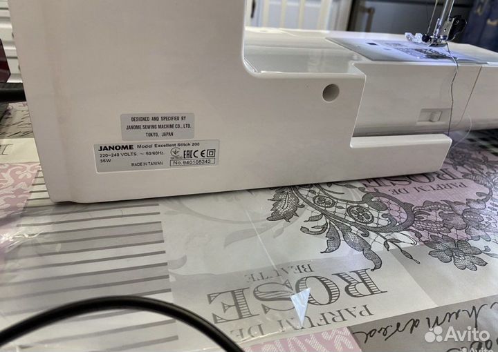 Швейная машинка janome Excellent Stitch200