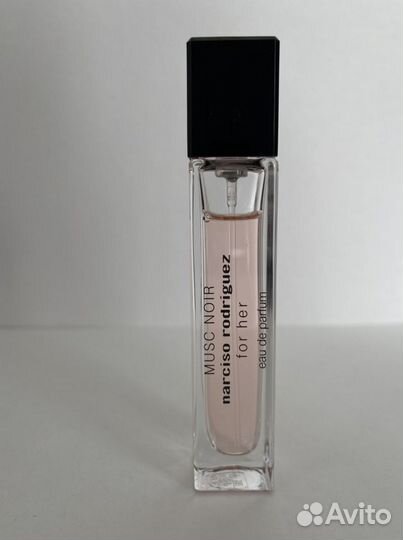 Narciso rodriguez for her musc noir