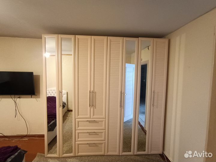 Шкаф для одежды бу