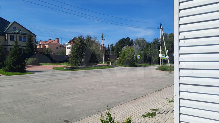 Здание, 115 м²