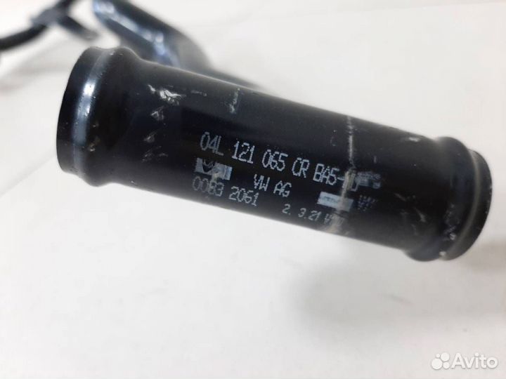 Трубка системы охлаждения Volkswagen Tiguan 2017