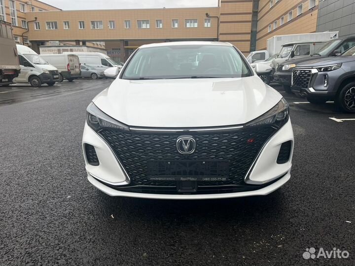 Changan Eado Plus 1.4 AMT, 2023