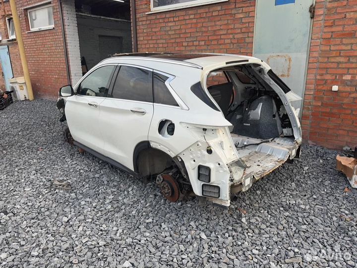 В разборе Infiniti QX50 2017-2023 на бу запчасти