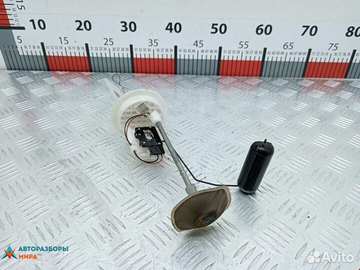 Датчик уровня топлива Subaru Impreza