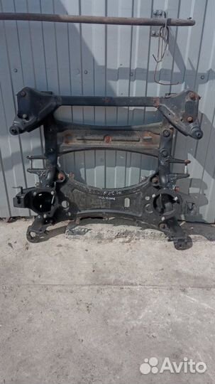 Балка подрамник передняя Bmw X3 F25 2016