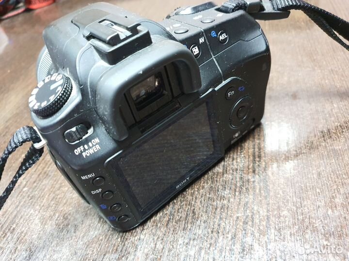 Зеркальный фотоаппарат sony dslr-A200