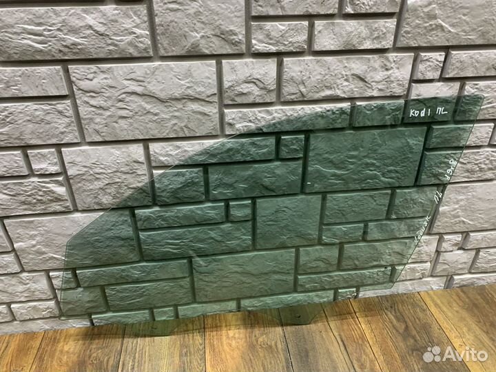 Skodа Kоdiаq Стекло двери передней левой