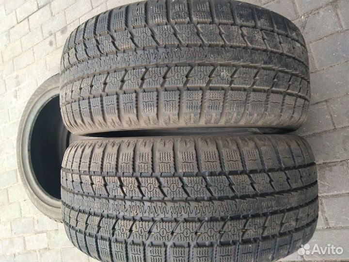 Toyo Celsius 225/50 R17