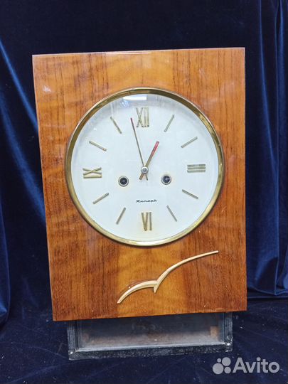 Часы настенные Янтарь СССР (сзр)