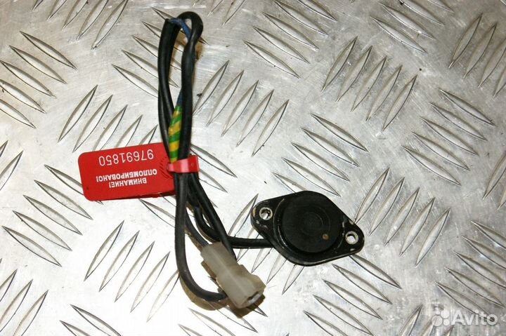 Датчик нейтрали Suzuki GSX-R250/GSF250 Bandit