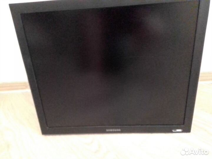 Монитор Samsung 193P plus 19 дюймов