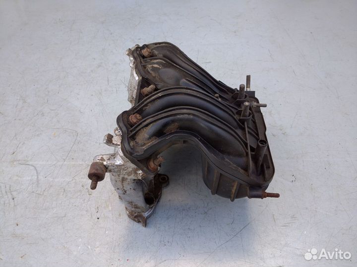 Коллектор впускной Ваз 2110 Приора