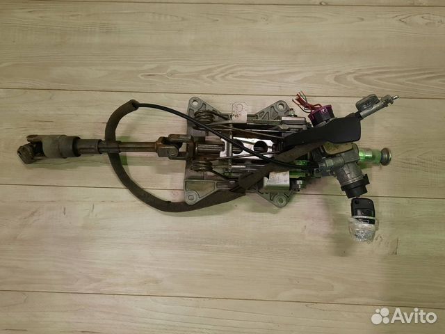 Колонка рулевая Audi A4 B7 с замком и ключом