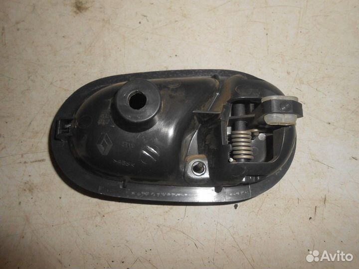 Ручка двери внутренняя левая (Renault Logan)