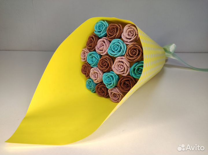 Букет из 19-ти Шоколадных Роз