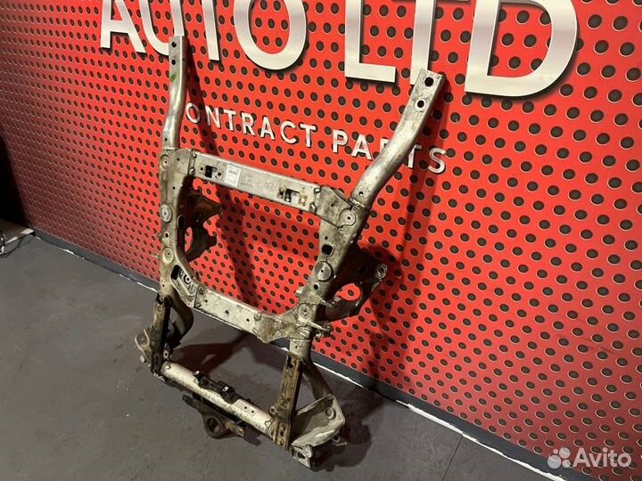 Балка подвески передняя (подрамник) Land Rover