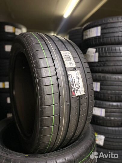 Yokohama Advan Sport V107D 325/40 R22 114Y