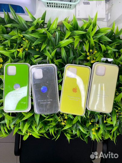 Чехол силиконовый Silicone Case iPhone 12 / 12 Pro