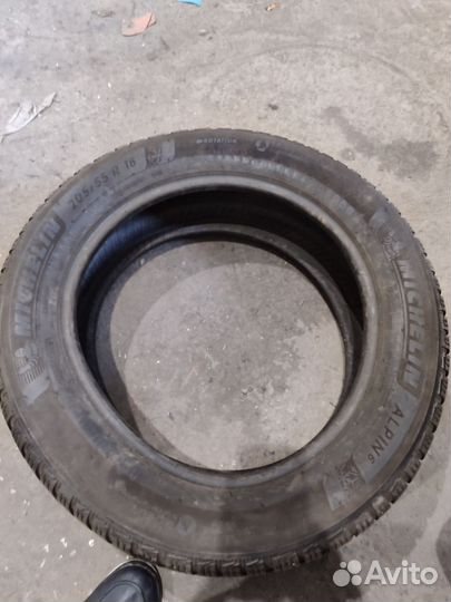 Michelin Alpin 6 205/55 R16