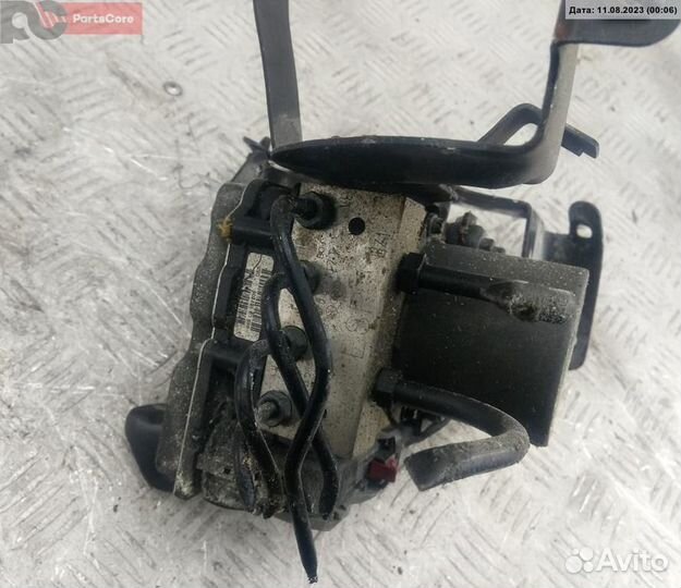 Блок управления тормозами/насос ABS Audi A5/RS5/S5