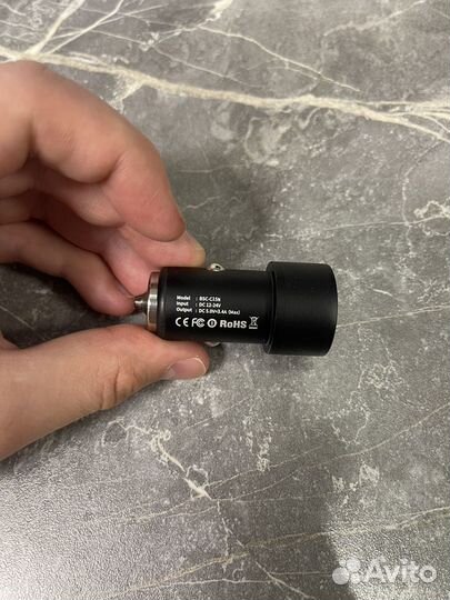 Автомобильное зарядное устройство Baseus