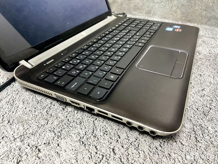 Мощный ноутбук HP core i7 8ядер, 8 озу