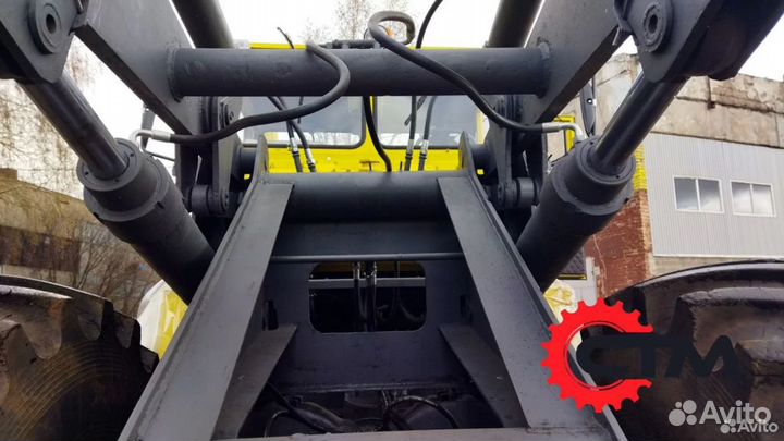 Трактор Кировец К-702, 2002