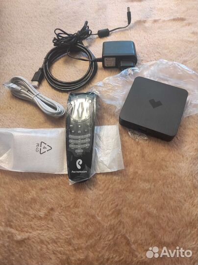 Iptv приставка zte ZXV10 b700