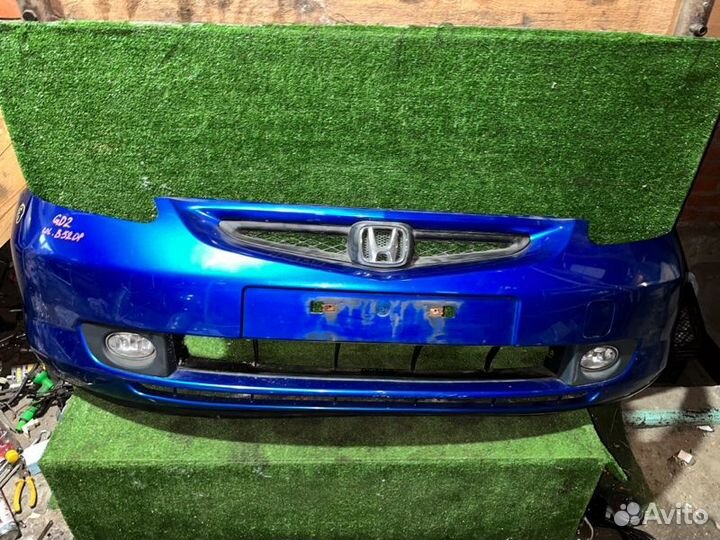 Бампер передний Honda Fit GD1