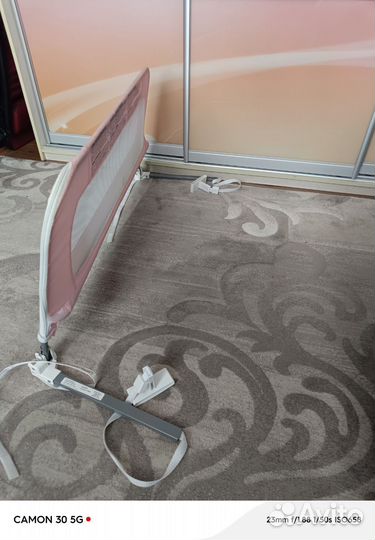 Детский держатель на кровать