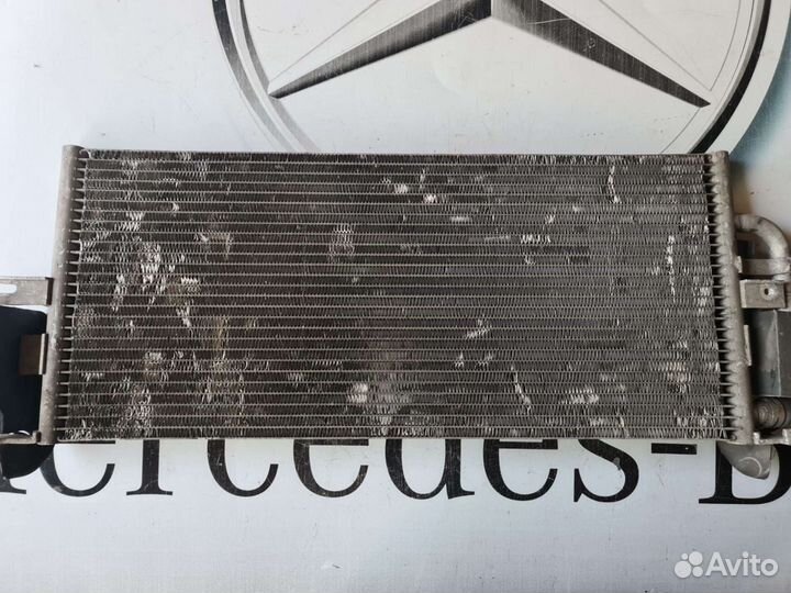 Радиатор охлаждения дополнительный Mercedes W220