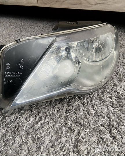 Фары на Volkswagen Passat CC