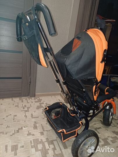 Трехколесный велосипед с родительской ручкой