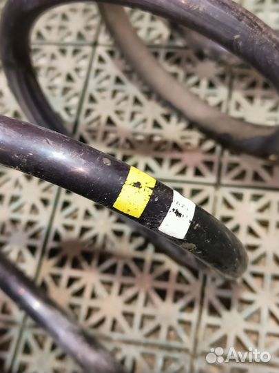 Пружины задние Volkswagen Golf V хэтчбек