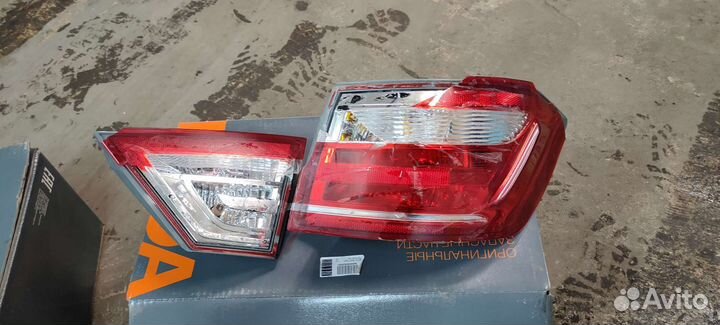 Vesta задний правый фонарь внешний и внутренний