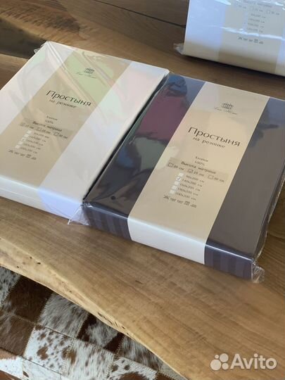 Простыня на резинке мако сатин премиум