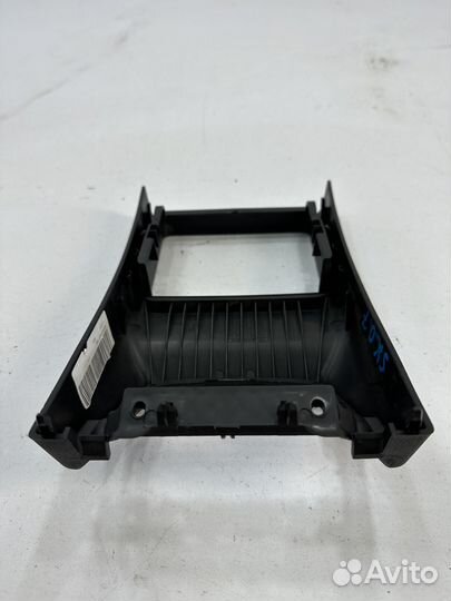 Skoda Octavia A7 накладка центральной консоли