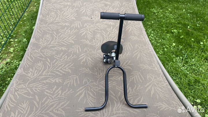 Детское кресло для велосипеда на раму