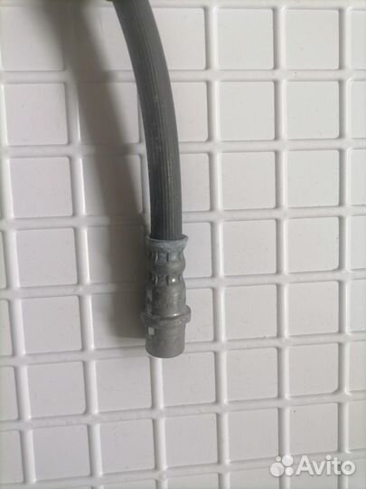 Шланг тормозной задний Мерседес спринтер