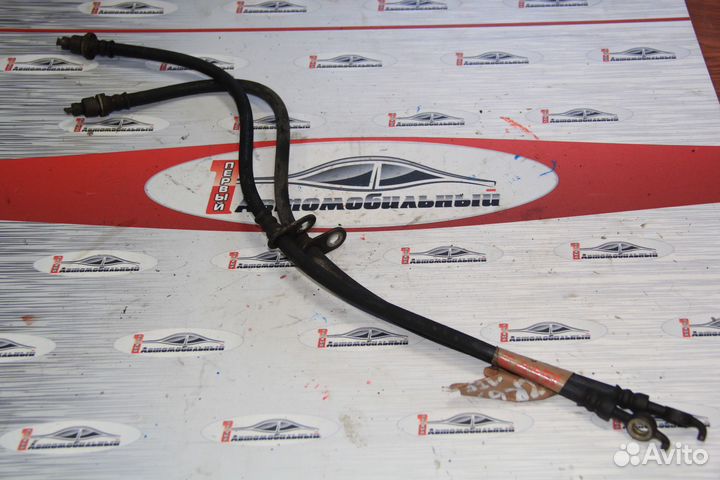 Тормозной шланг перед c Toyota Noah AZR60G 1AZ-FSE