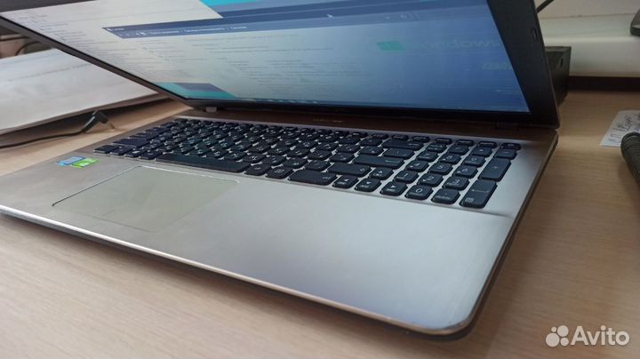 Asus x541u III i5 7200u III 920m 2GB III 8GB