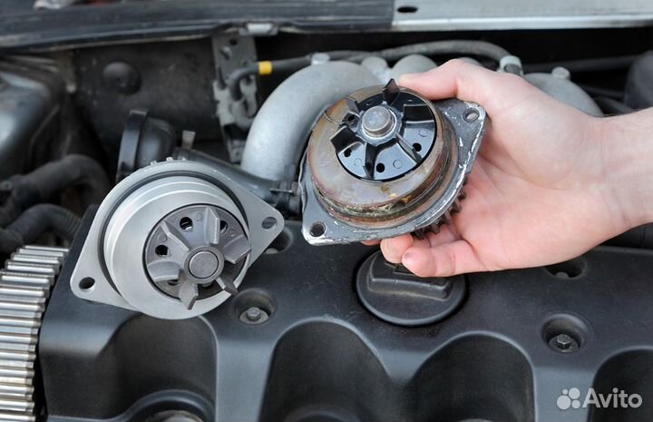 Замена водяного насоса Audi A8 IV Рест.2021-25