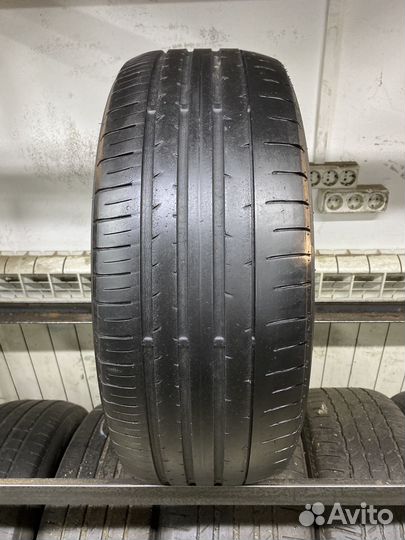 Dunlop SP Sport Maxx 050+ 215/55 R17 94Y