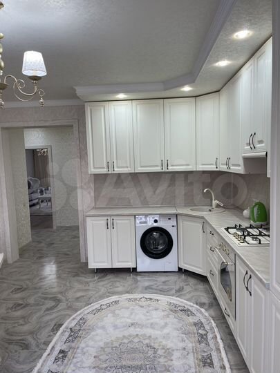 2-к. квартира, 80 м², 5/7 эт.