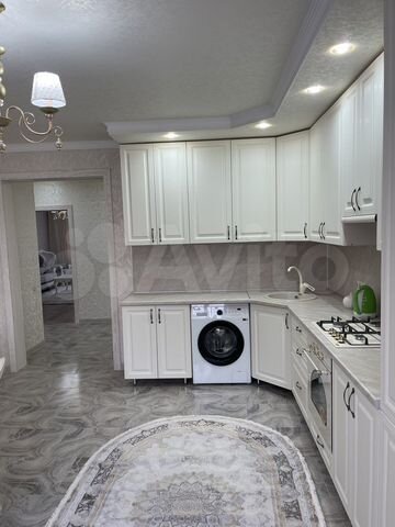 2-к. квартира, 80 м², 5/7 эт.