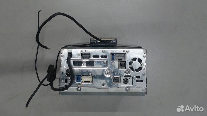 Магнитола Volkswagen Touran, 2010