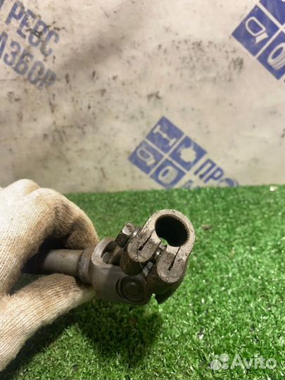 Рулевой карданчик Hyundai Santa Fe кроссовер 2.4