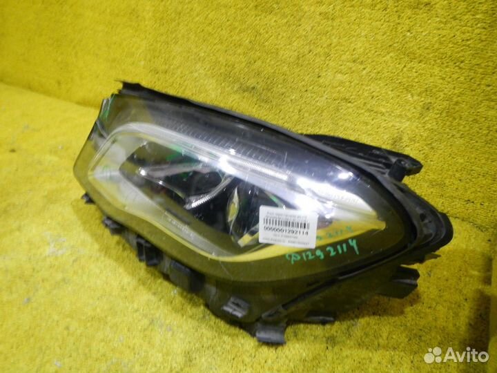Фара левая Mercedes-Benz GLA-Class