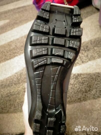 Продам лыжные ботинки 31р в хорошем состоянии